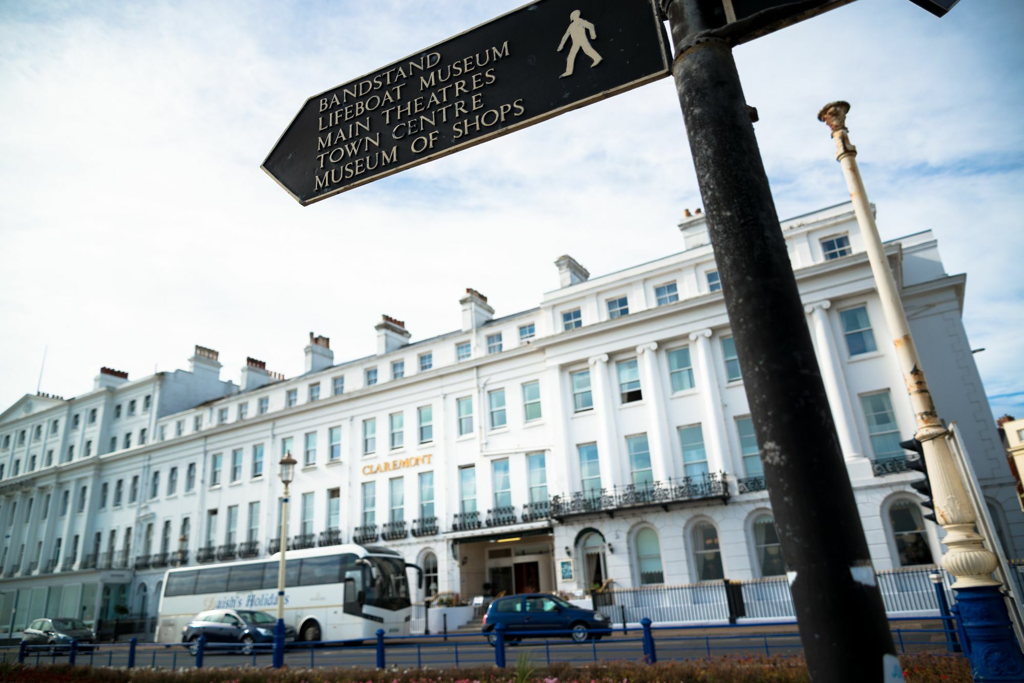 Claremont Lions Hotel Eastbourne Bagian luar foto